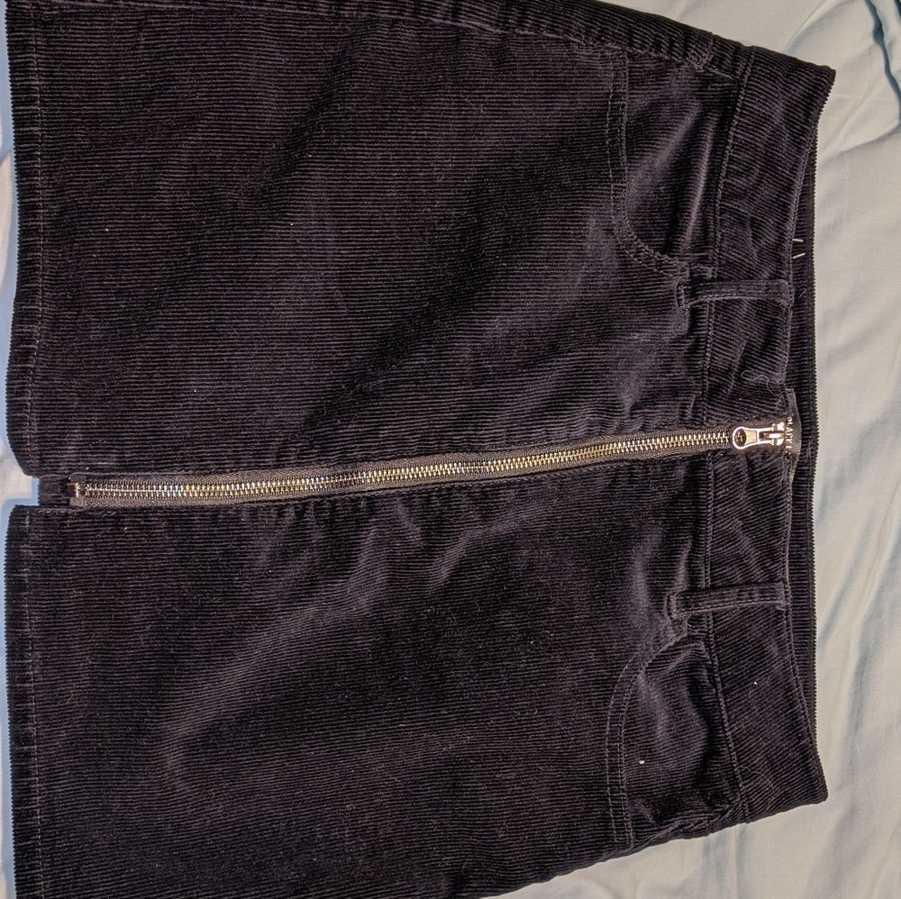 Black label mini skirt